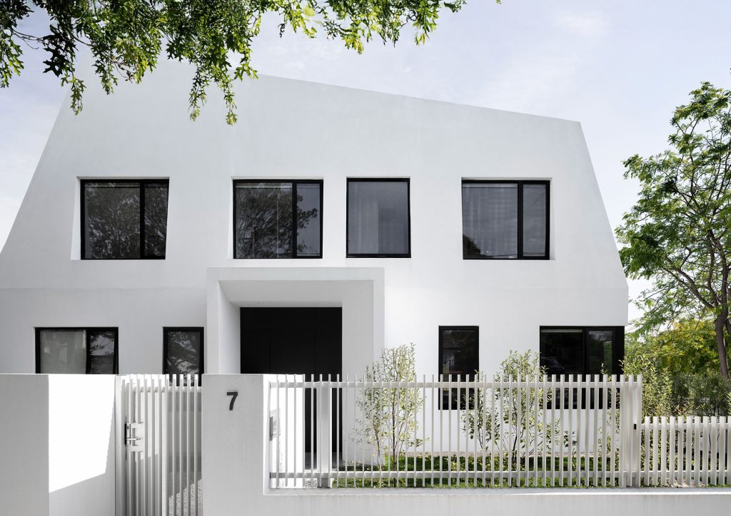 Chessell St, Mont Albert